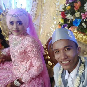 Siti Ahsanti profile icon