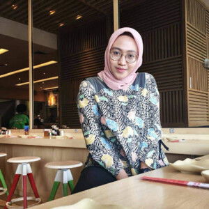 Lia Trisnawati profile icon