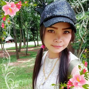 นู๋เปรี้ยว กับ น้องอาย profile icon