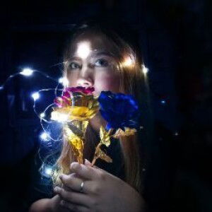 April Victoria profile icon