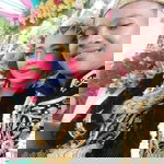 Betty Lestari profile icon