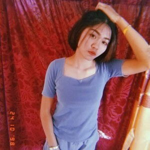 พิ้งค์' พลอย profile icon