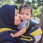 Ratna Try profile icon