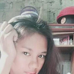 Mhery Ann Gecalao profile icon