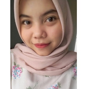 Eka Putri Agustien profile icon