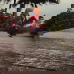 ainis suraya profile icon