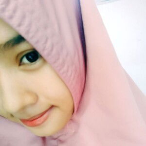 Chya Anggraeni profile icon