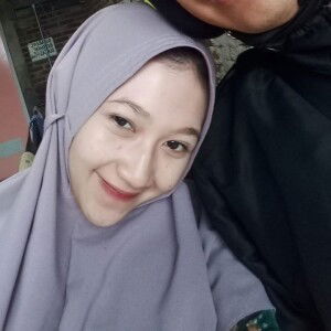 Lia Apriliani profile icon