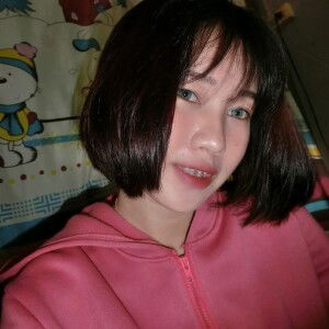 พลอย' ใส profile icon