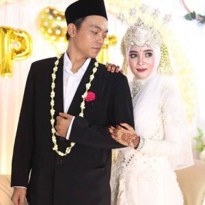 Putri Yas Yasmine profile icon