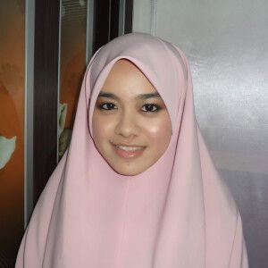 Nur farhanna profile icon