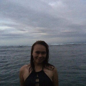 JE RE May profile icon