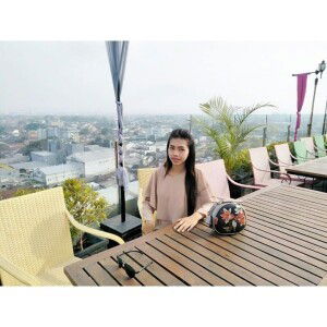 Sherly Serly profile icon