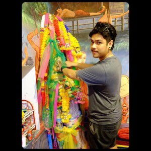 เจมส์ ฉลองกรุง profile icon