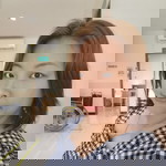 siriya charosnsiri profile icon