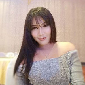 Anne Divina profile icon