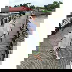 สาวน้อย ไบร์เกอร์ profile icon