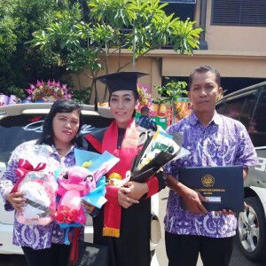 Maria Sari profile icon