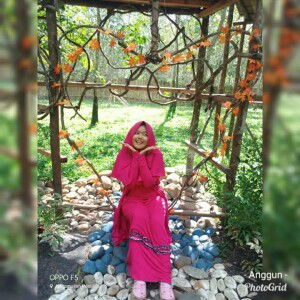 Mia Anggunpuspita Basroni Devano profile icon