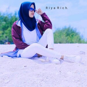 Riiya Rich profile icon