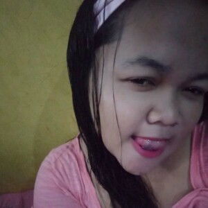 Krismiaa Lestari profile icon