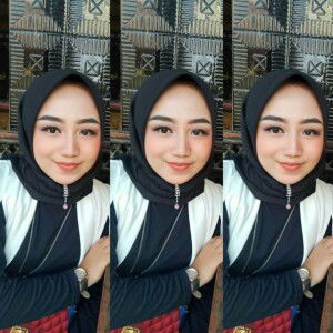 Dahliah Azari profile icon