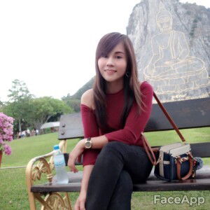 ผู้หญิงคนนี้ ไม่ใช่ผู้วิเศษ profile icon