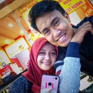 Aza Zuhria profile icon