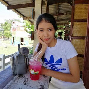 Yuy Sujinna profile icon