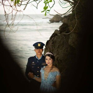 Retnosari profile icon