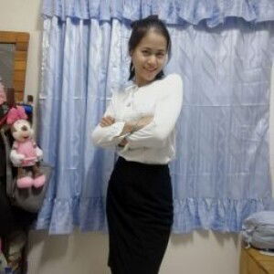 น้ําค้าง รัตติกาล profile icon