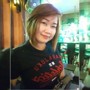 พลอย พลอย profile icon