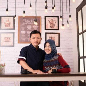 Triana Novita profile icon