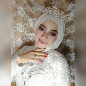 Momoe Valentinda profile icon