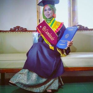 Riski Oktaviana profile icon