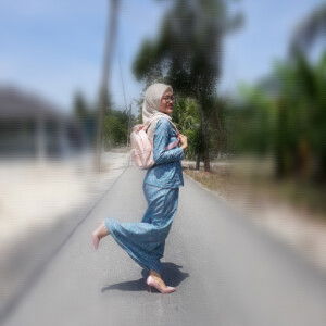 Zora Farahin profile icon