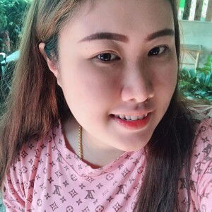 NiNew Onanong profile icon