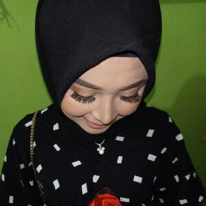 Heny Maysa profile icon