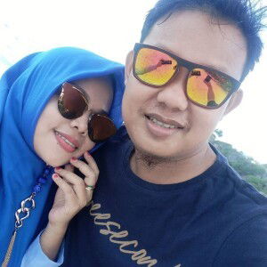 Yulia Sartika Latif profile icon