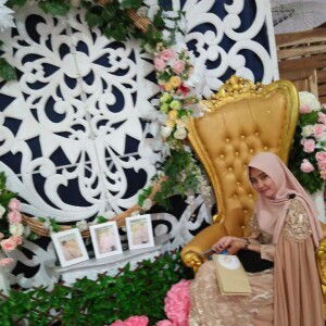 Novita Sari profile icon