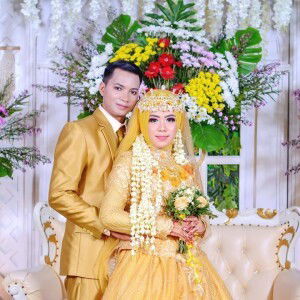 Diah WulaniNgrum profile icon