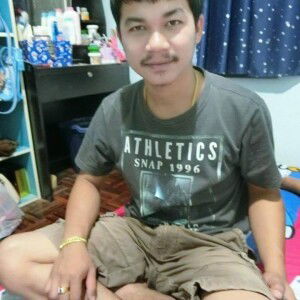 Peerapon Pond profile icon