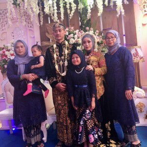 Fera Purwanti profile icon