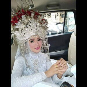 Riska Arsita profile icon