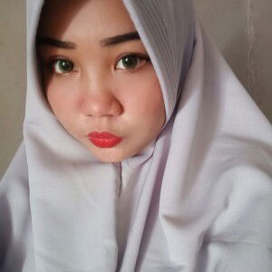Riya Aditia profile icon