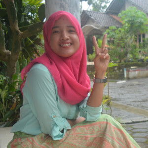 yetti retnowati profile icon