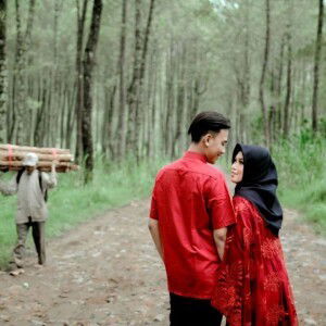 Indah Tamamil profile icon