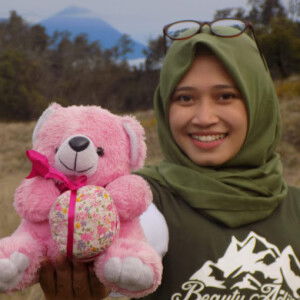 puput martha profile icon