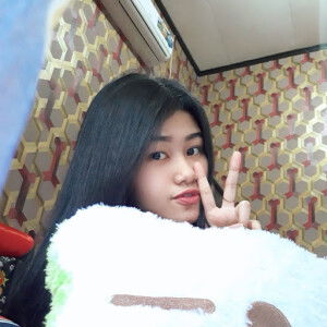 meylina safarina profile icon