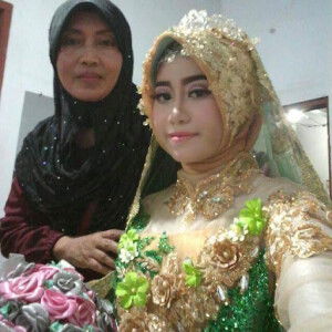 atik istikomah profile icon